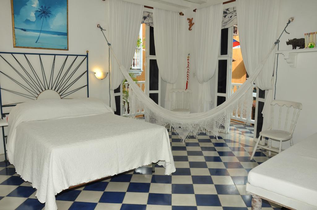 Casa Mantilla 3-37 Hotel Cartagena Ruang foto